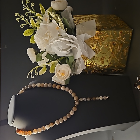 Handcrafted Jewelry - Agate Stone Necklace and Earring Set